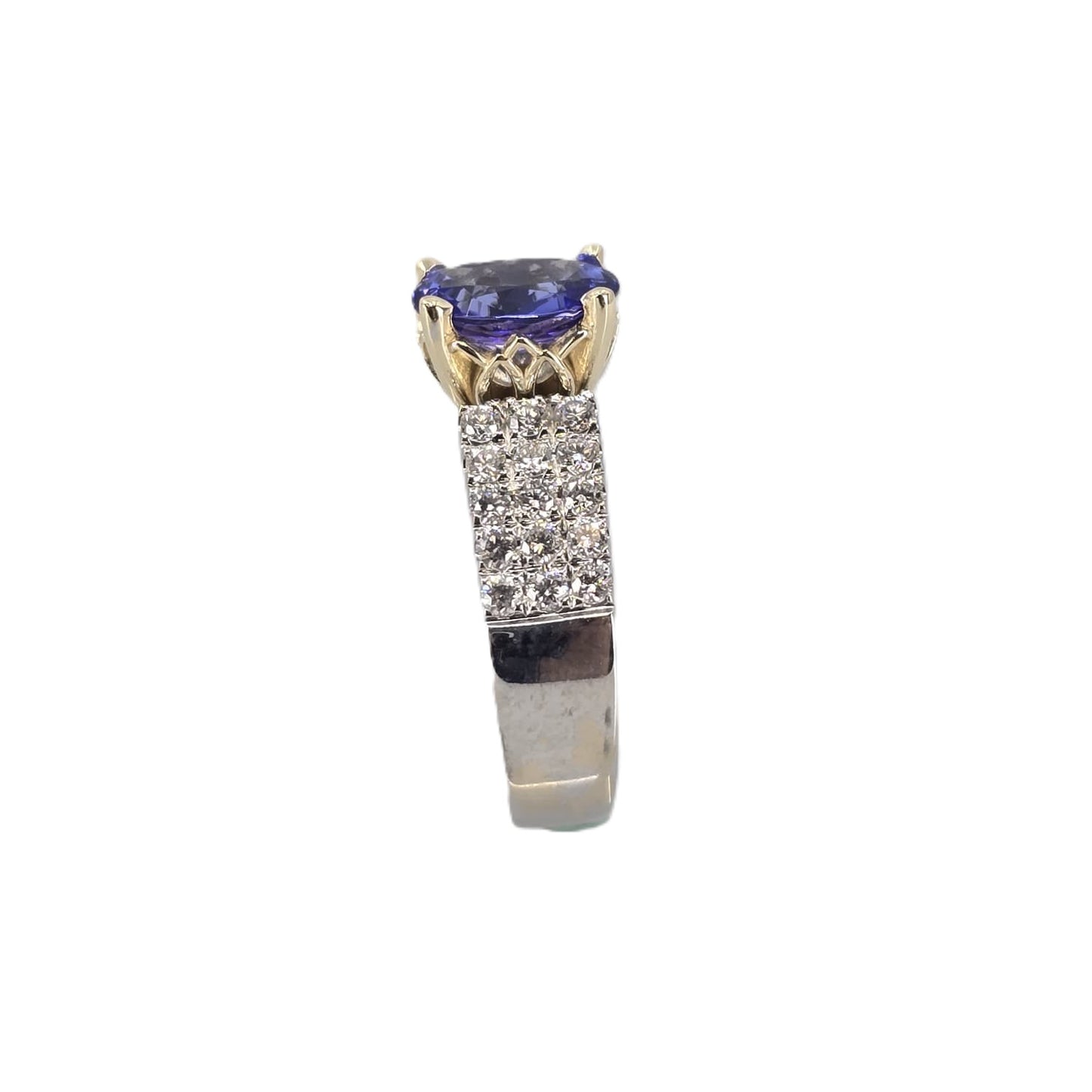 Two Tone Tanzanite and Diamond Ring