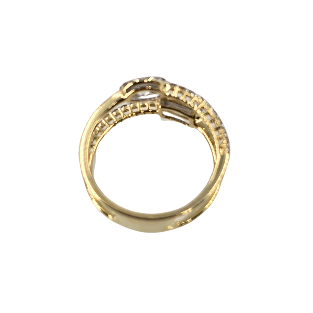 Yellow Gold Diamond Split Shank Ring