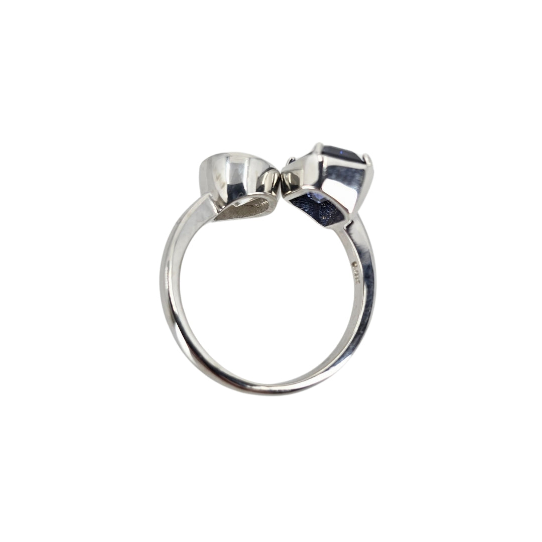 Lab Grown Diamond And Sapphire Moi et Toi Ring