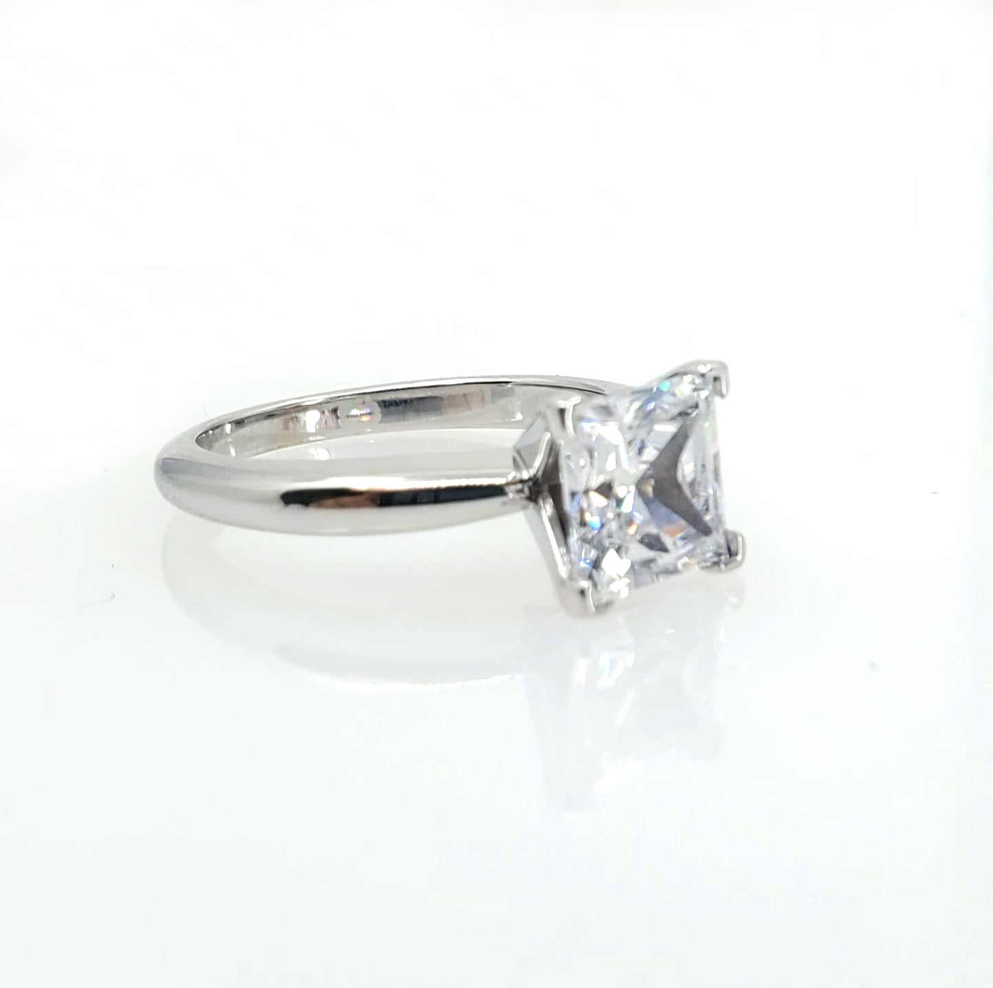 2.5 Carat Princess Cut Cubic Zirconia In 14K White Gold