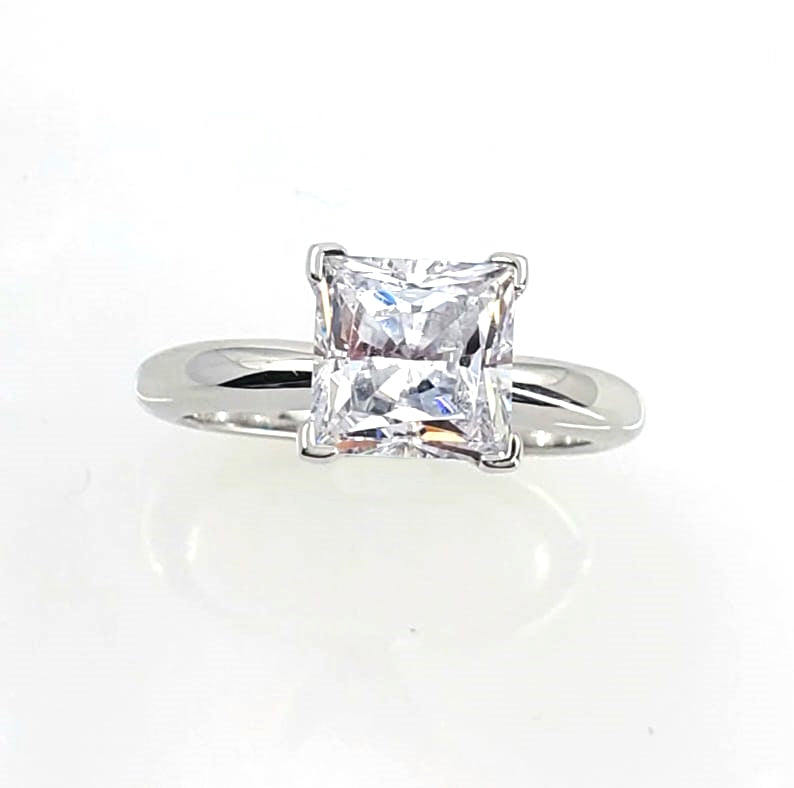2.5 Carat Princess Cut Cubic Zirconia In 14K White Gold