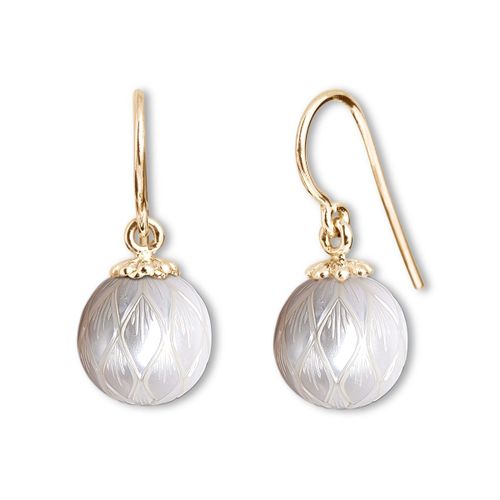 Pearl Earring