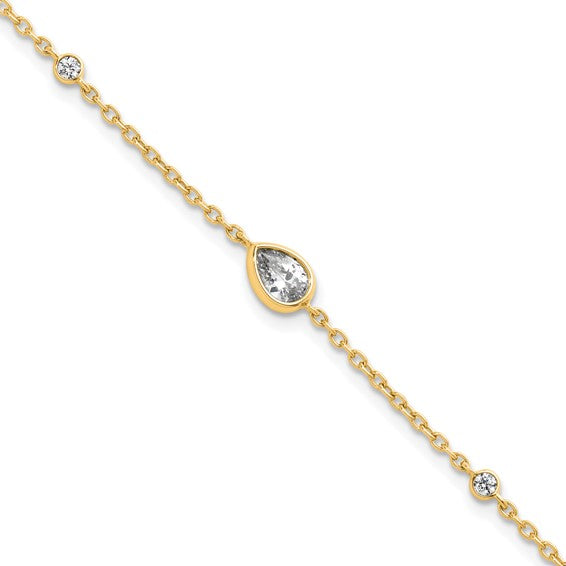 Yellow Gold Pear Lab Grown Diamond Rolo Bracelet