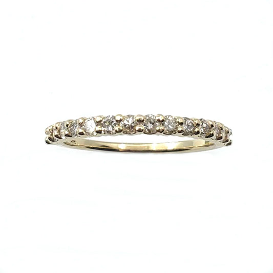 Yellow Gold Shared Prong Diamond Wedding Band