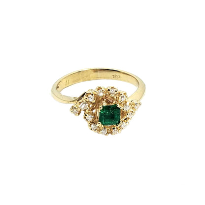 Vintage Natural Emerald and Diamond Ring